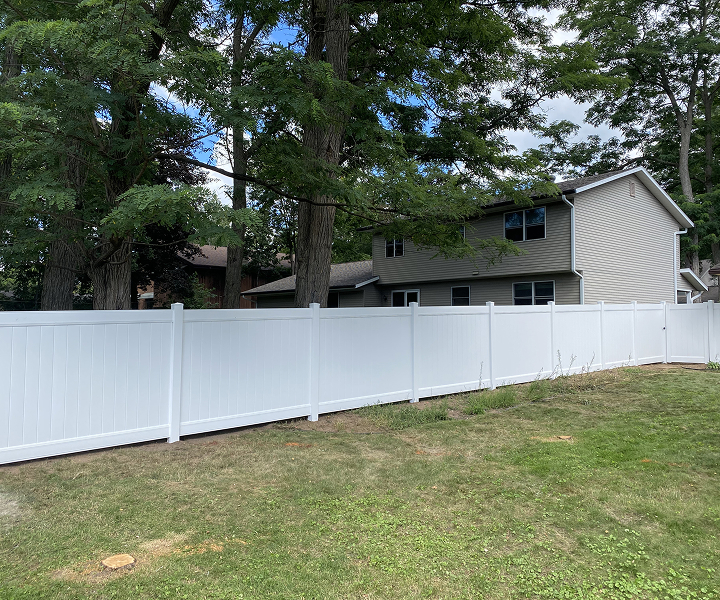 Chippewa Falls fence installation