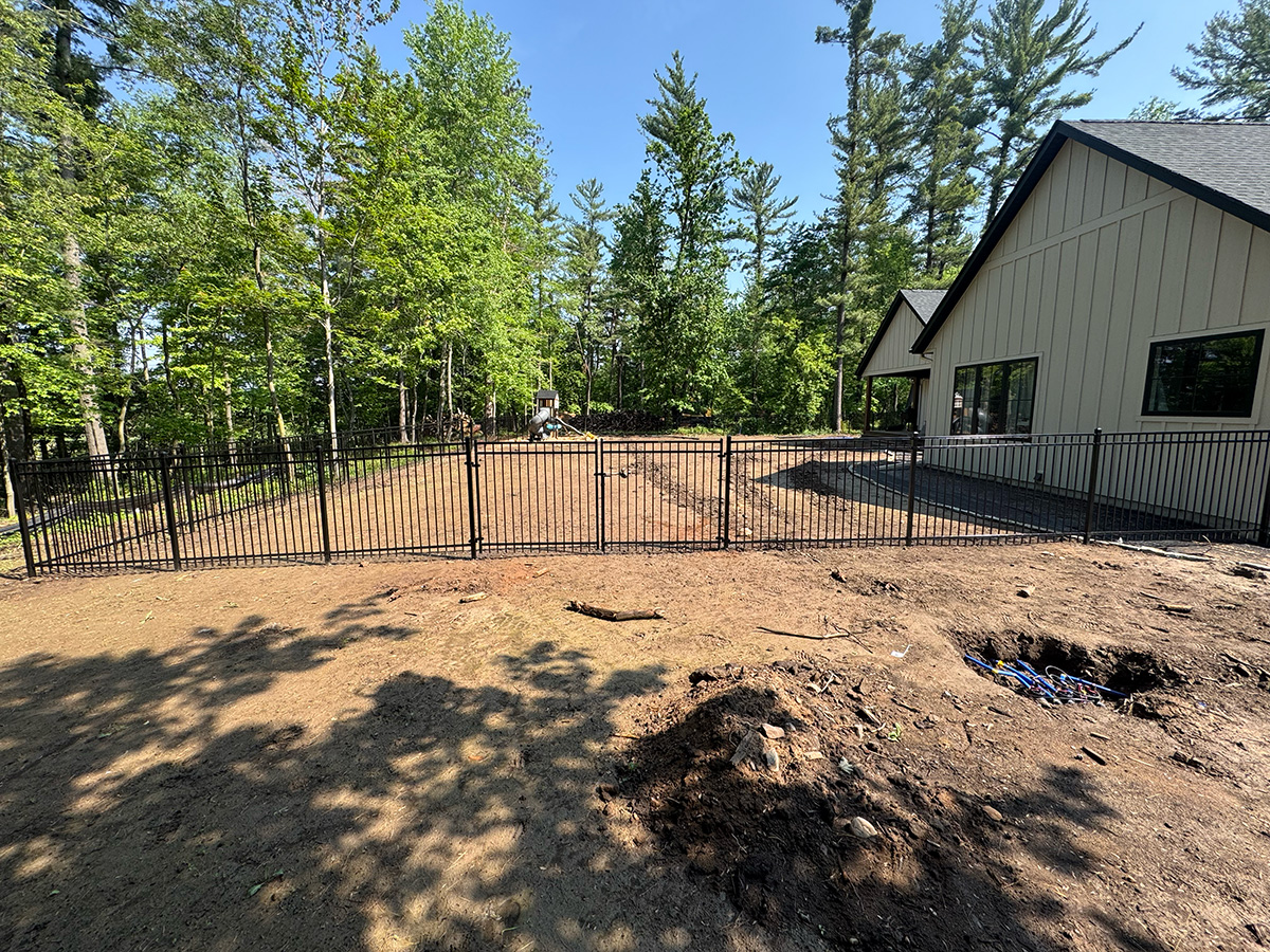 Fence installation example 4